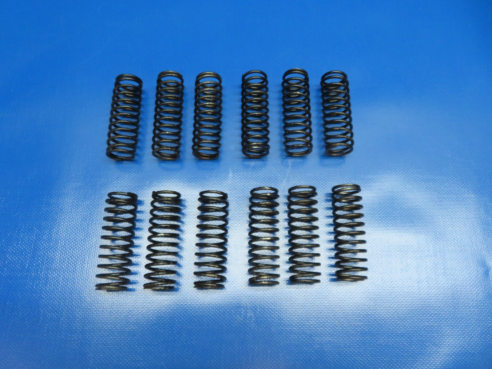 Continental IO-470-U Springs Push Rod Housing P/N 626147 LOT OF 12 (1124-174)1