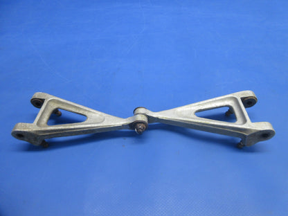 Beech 35 Bonanza Nose Gear Torque Link & Knee P/N 35-825060 (1124-730)8