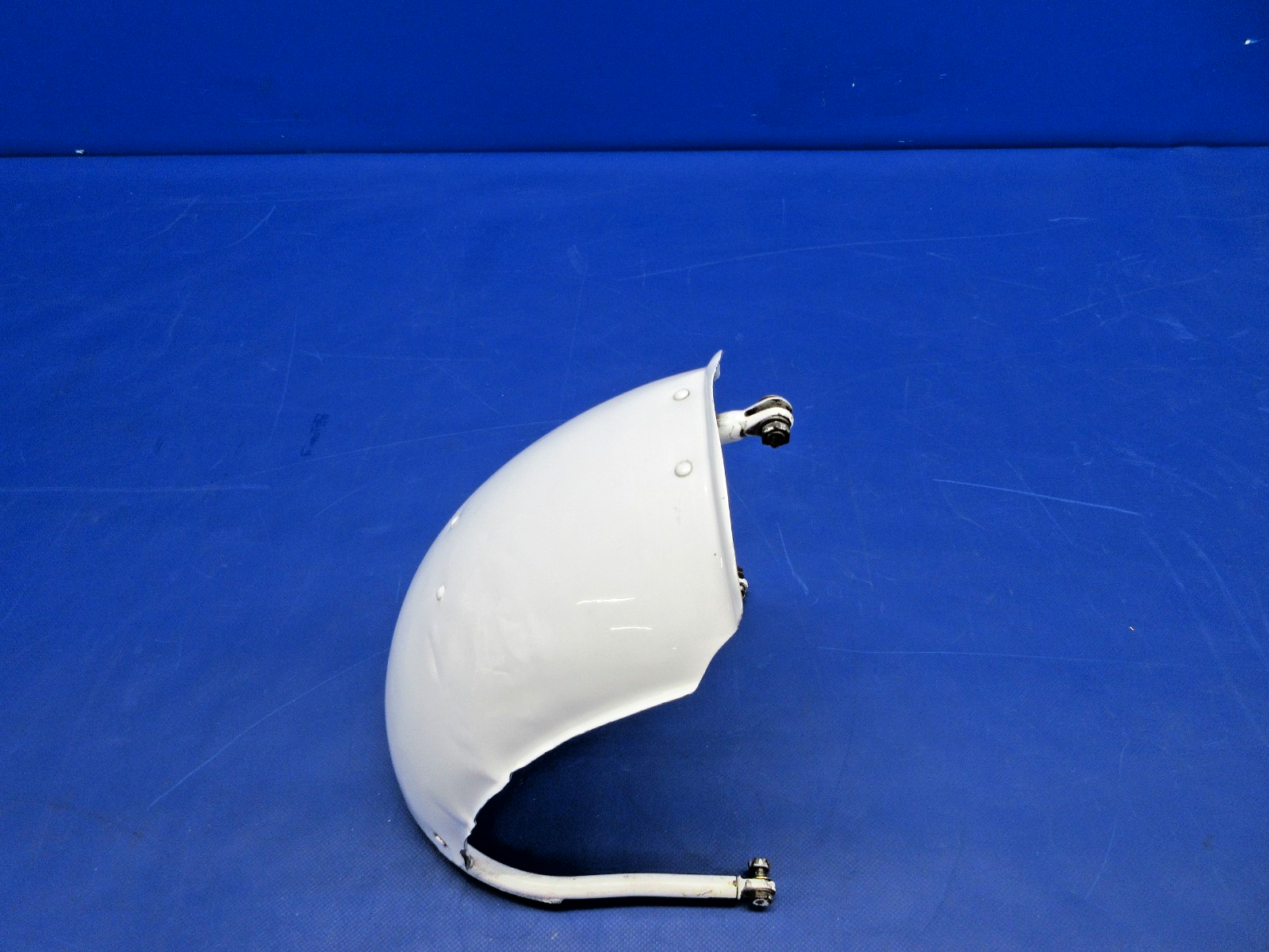 Cessna 310 / 310I Mud Guard Wheel Scraper P/N 0842000-5 (0326-868)1