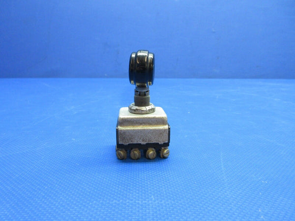 Cessna P337H Cutler Hammer Landing Gear Toggle Switch P/N 8859K44 (0724-1930)