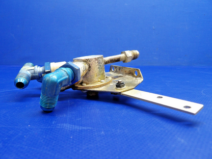 Cessna 337 / 337D Skymaster Airborne Fuel Valve P/N 1H12-2 Model 8N (0426-1341)11