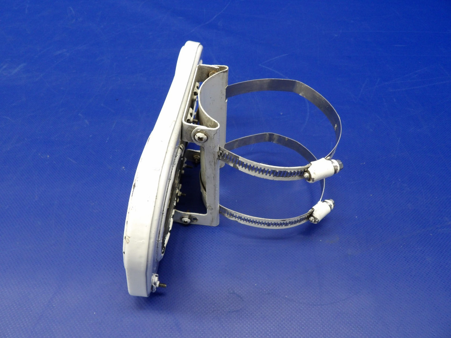 Piper PA-31T1 Cheyenne Landing Light Bracket P/N 43048-00 (0626-1297)2
