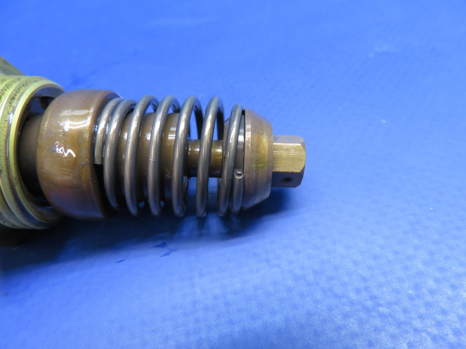 Continental IO-470-U Vernatherm Control Valve P/N 639305 (0326-1754)4