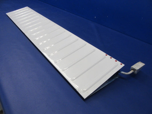 Piper PA-28-235 Cherokee RH Aileron P/N 65355-01 - Convex Stiffeners (0926-01)0