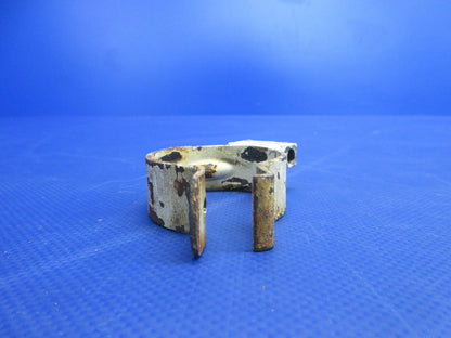 Piper PA-28R / PA-32RT Maeco Shimmy Dampener Clamp P/N 67244-00 (0626-894)4