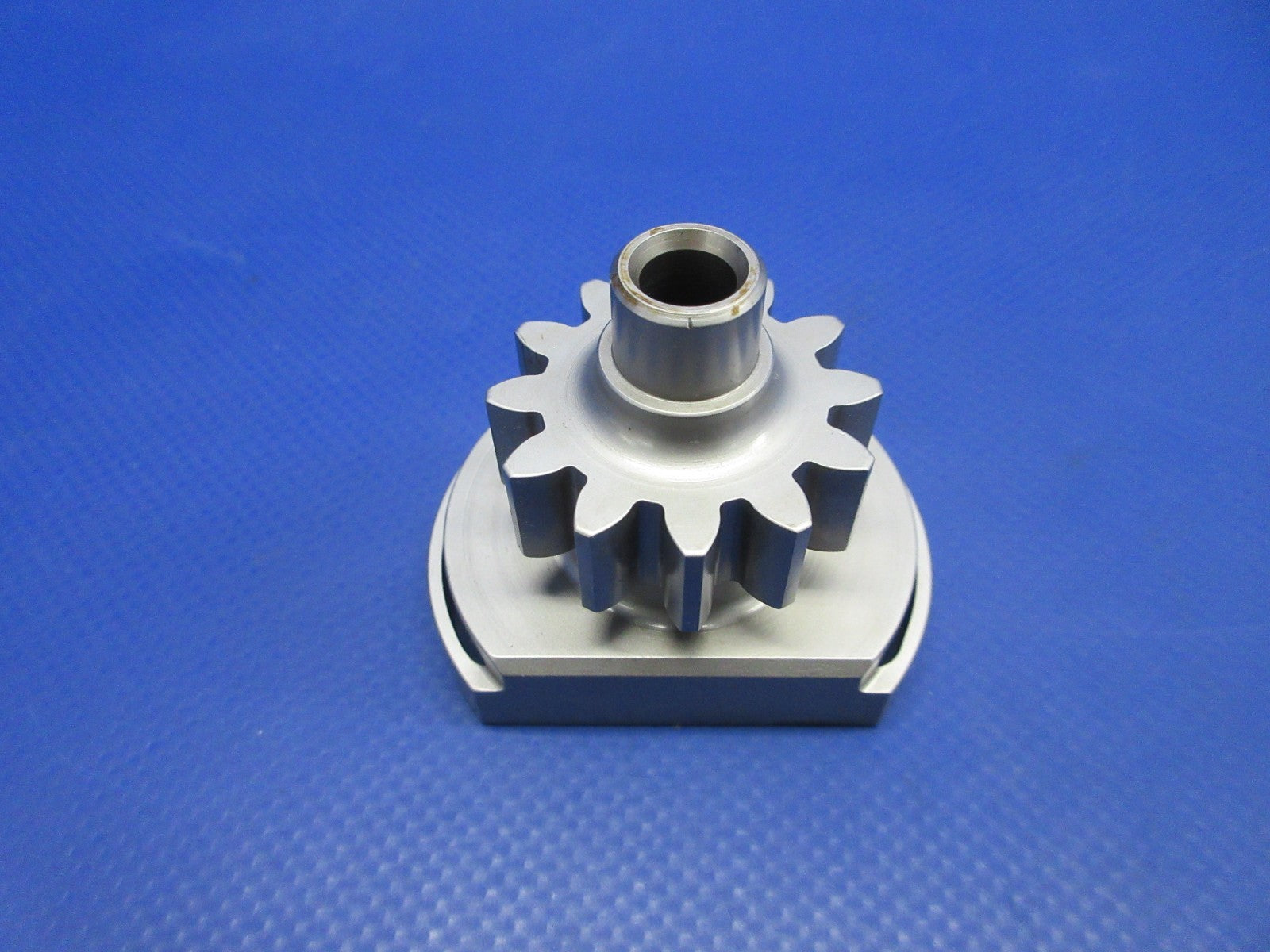 Lycoming O-540-B4B5 Gear Retainer w/8130 P/N LW-19096 (0226-988)0