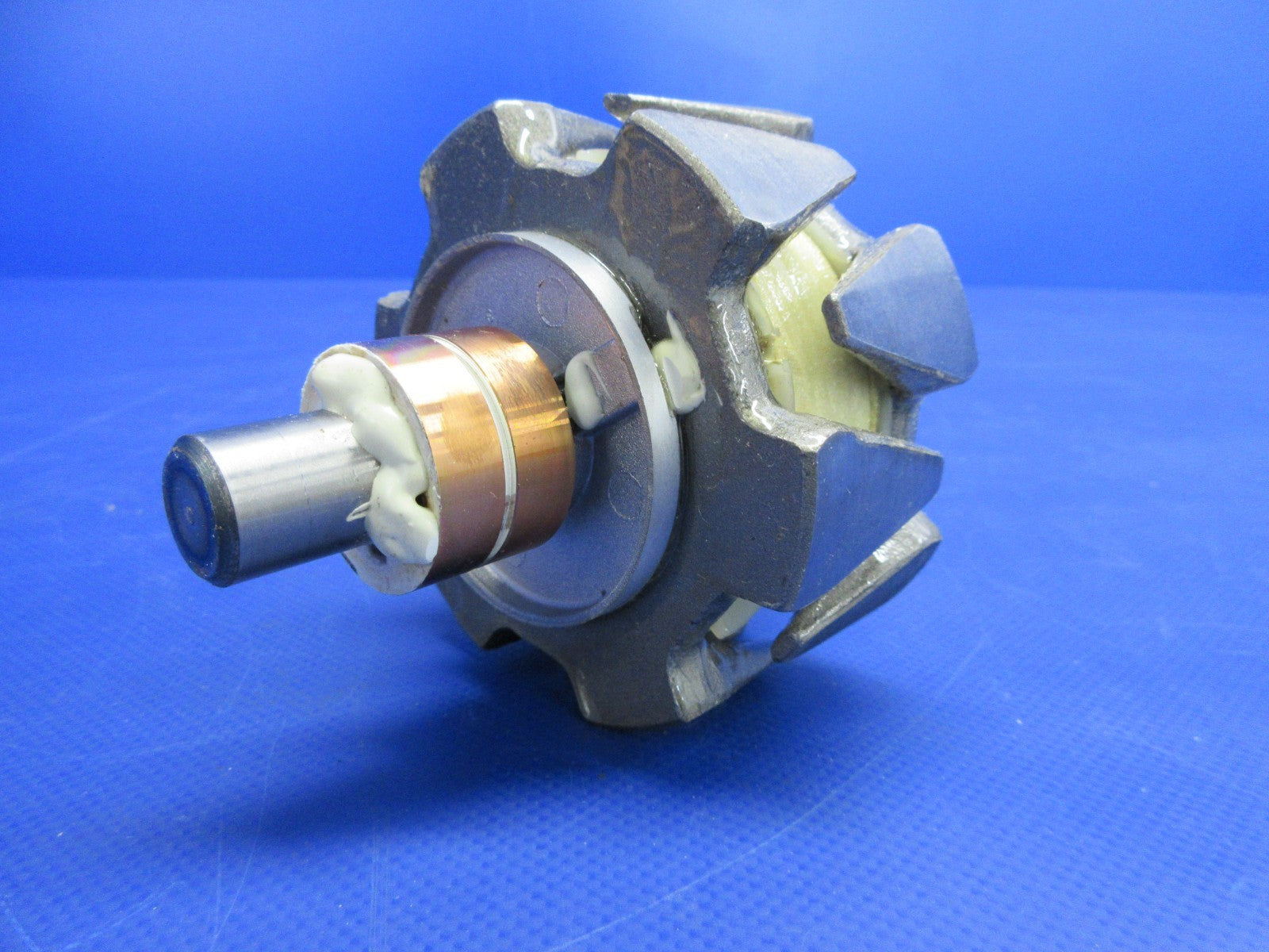 Hartzell Belt Drive Rotor 24V P/N ES 4109 NOS (0426-767)7
