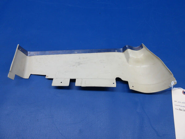 Cessna Seat Bottom Skirt RH P/N 1414263-8 (0424-1021)