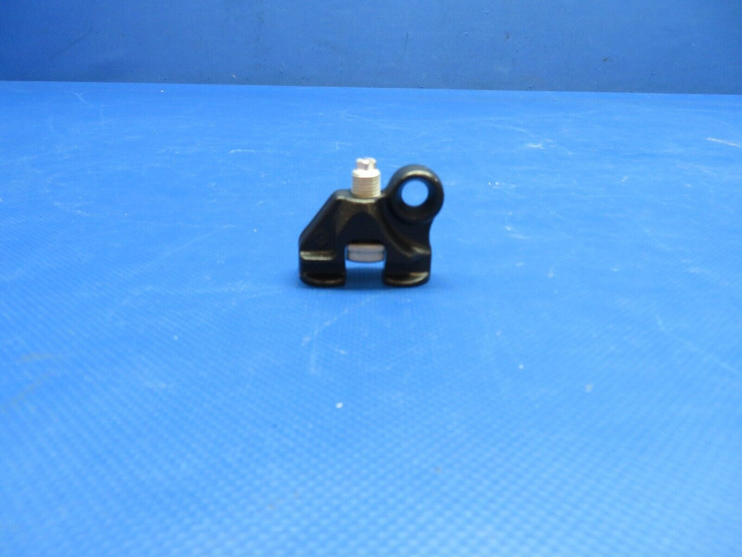 Track Filling Assy P/N 41571074-501 NOS w/ 8130 (0824-1723)