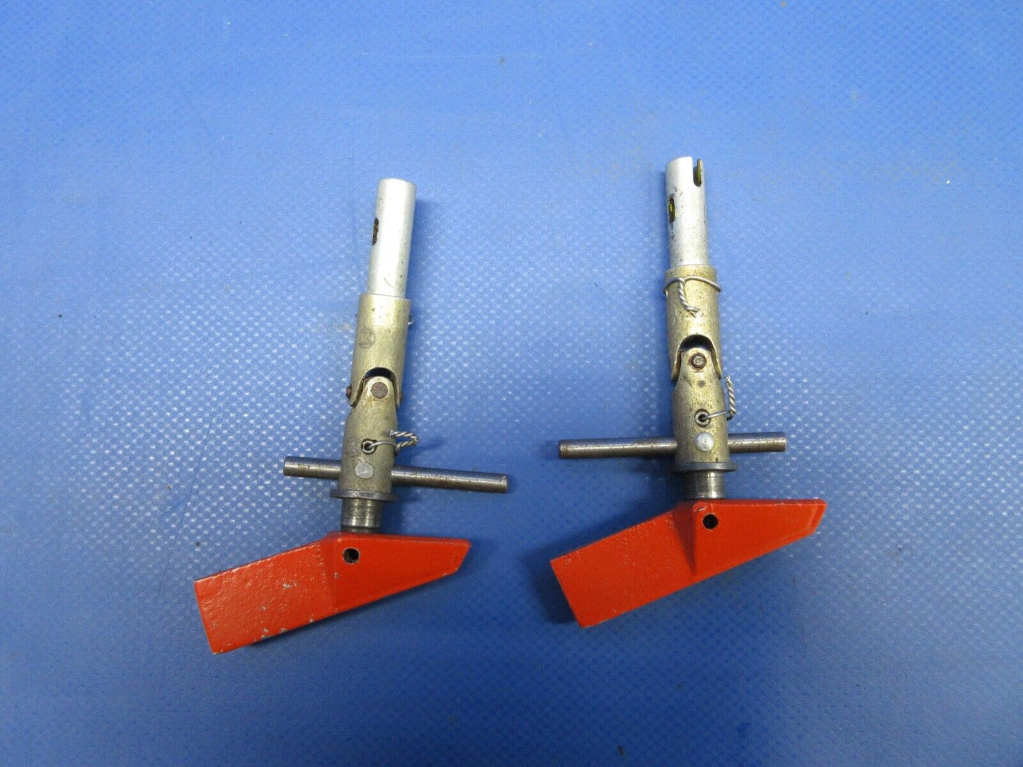 Beech 95 / D95A Travel Air Fuel Selector Valve 95-924026 LOT OF 2 (0524-1207)