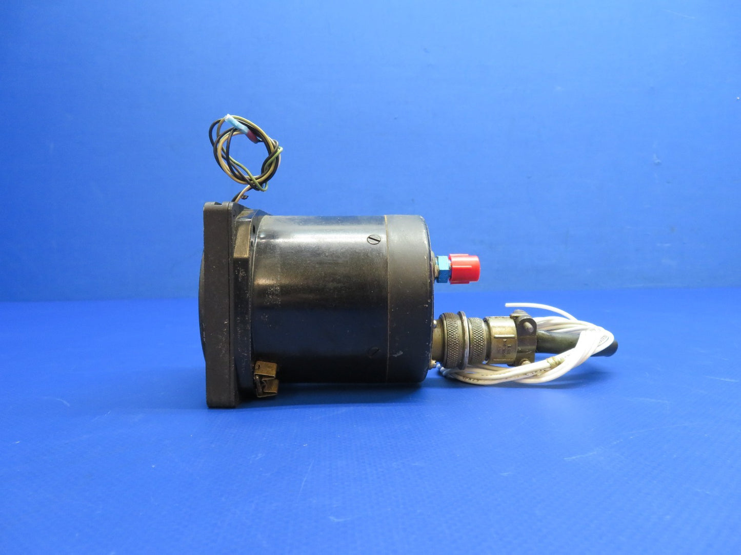 47031823