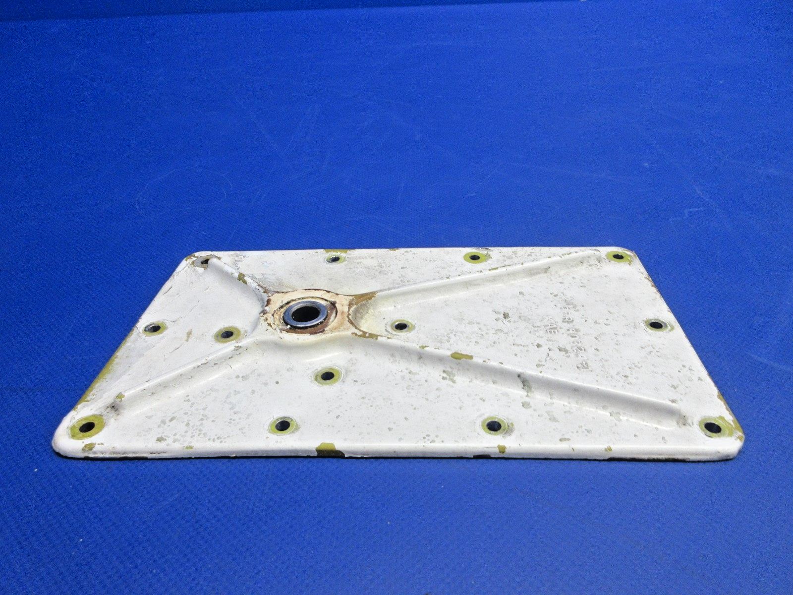 Piper PA-31T1 Nose Gear Drag Link Attachment Bracket RH P/N 40325-01 (0626-802)6