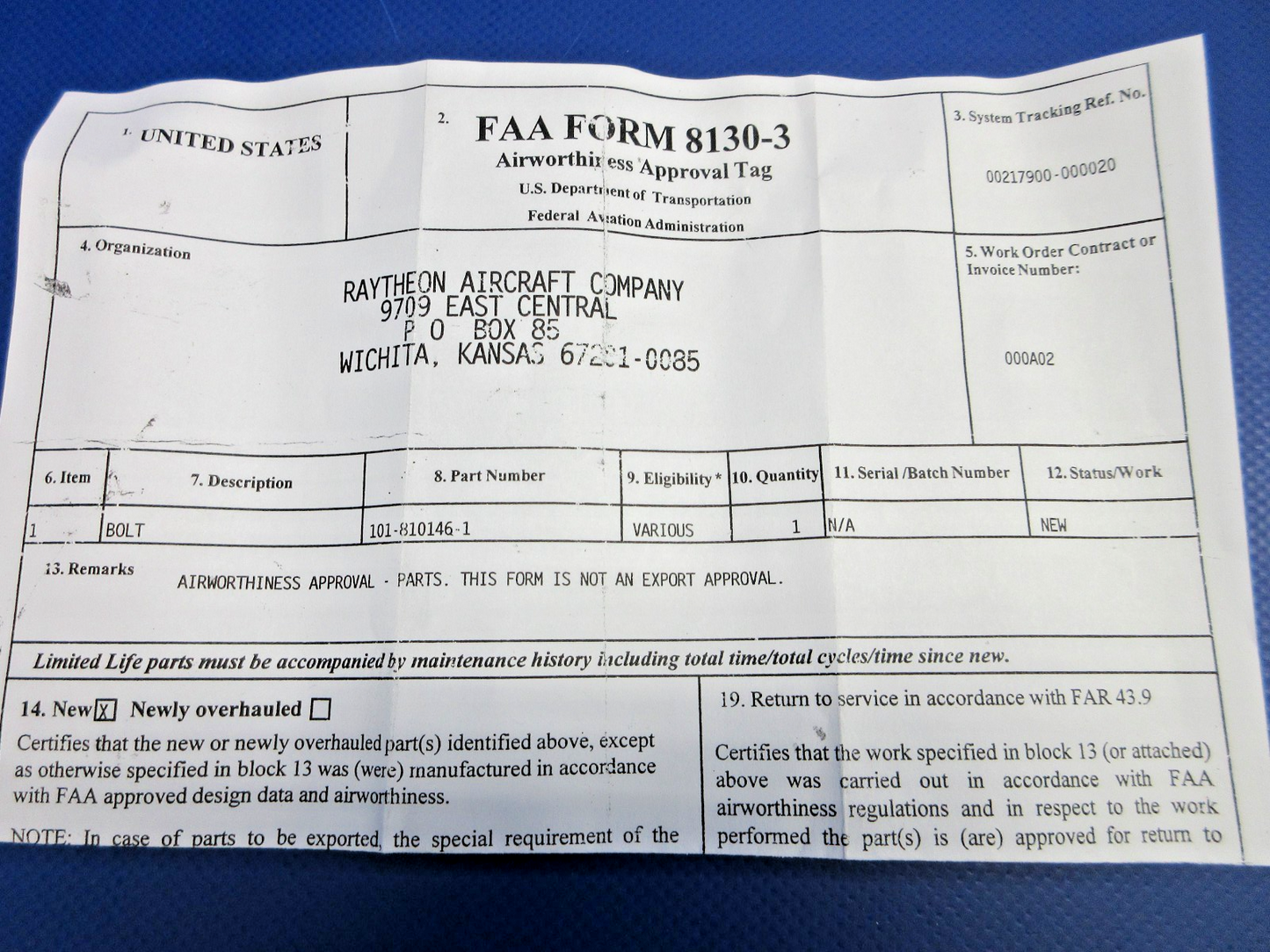 Beech King Air Bolt w/8130 P/N 101-810146-1 NOS (0426-778)2