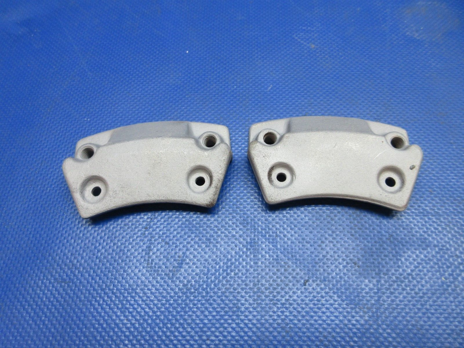 Cleveland Brake Back Pressure Plate P/N 069-30644 LOT OF 2 (1024-1226)