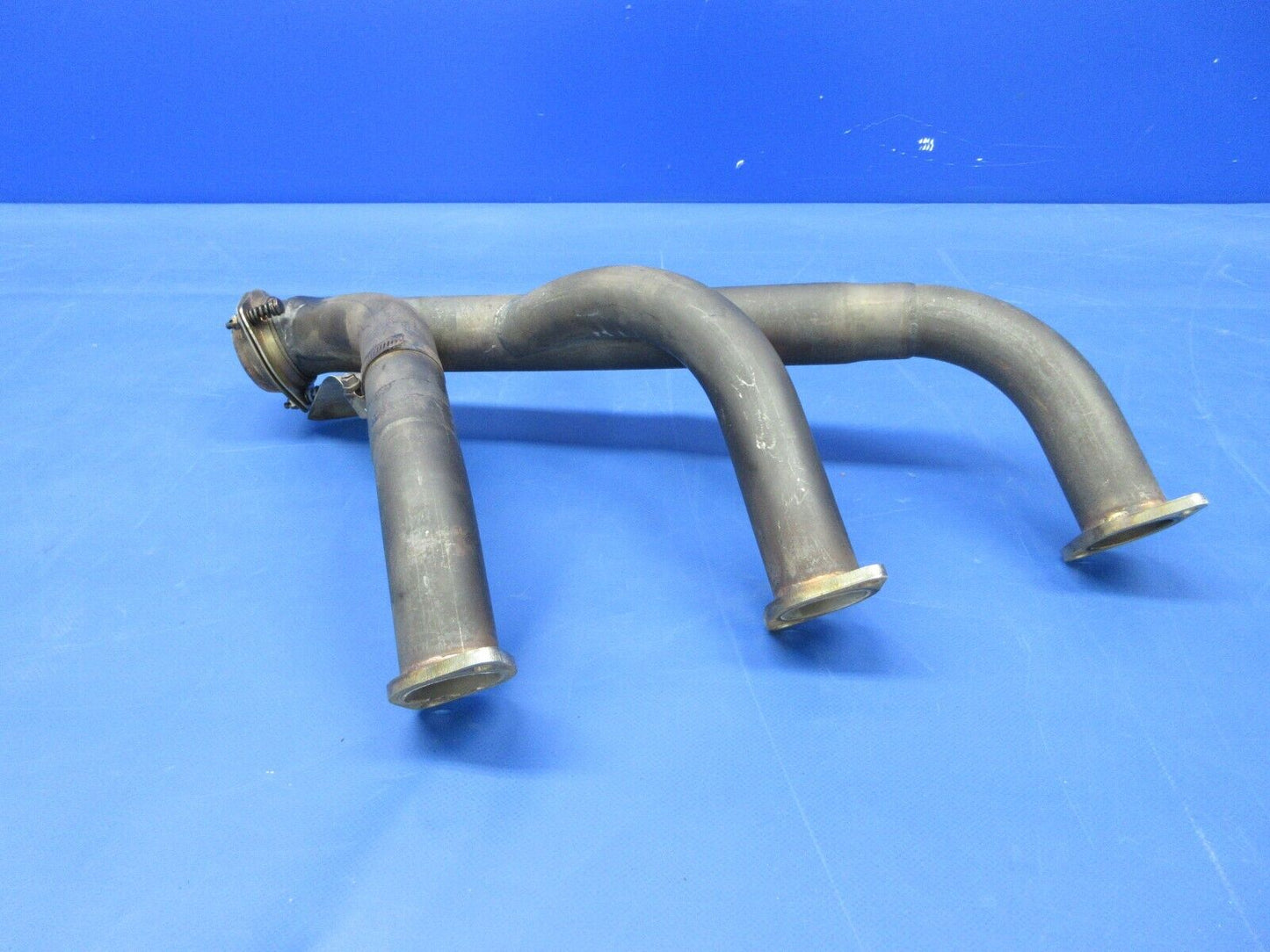 Beech 95 / D95A Travel Air RH Engine Exhaust Risers Doyne 540 (0824-1251)
