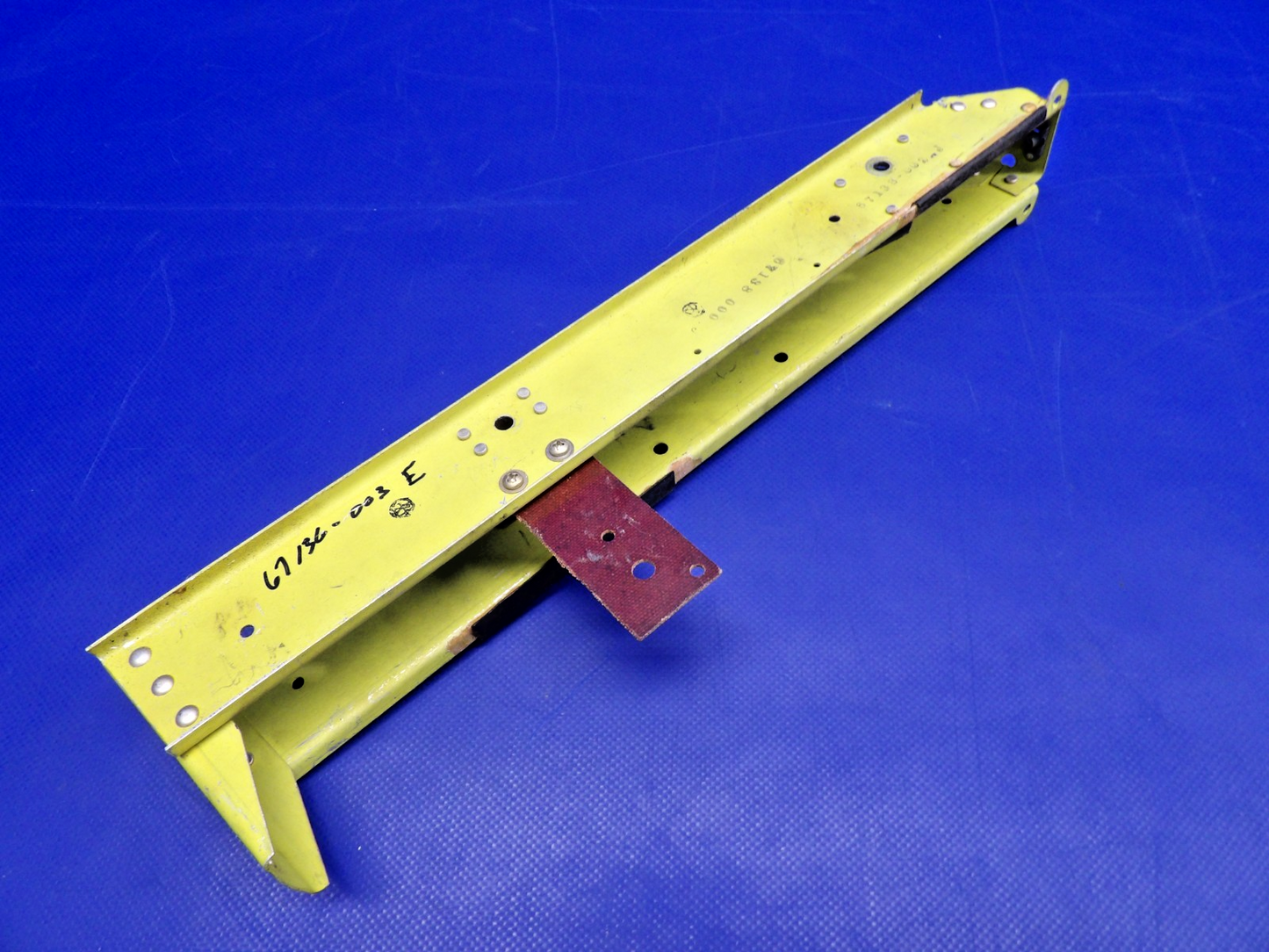 Piper PA-28 Parking Hand Brake Support Channel P/N 67137-00 (0426-1315)11