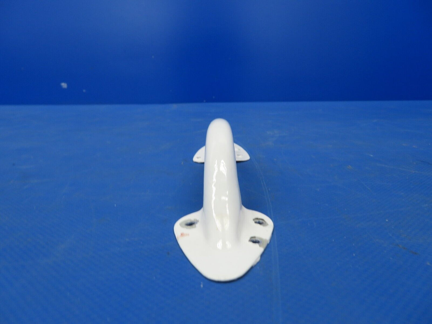 Beech C23 Sundowner Cabin Handle Assist P/N 35-410147 (0724-825)