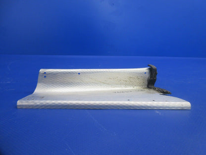 1996 Piper PA-28-181 Archer Pilot Side Cabin Heat Ducts P/N 36511-02 (1224-811)