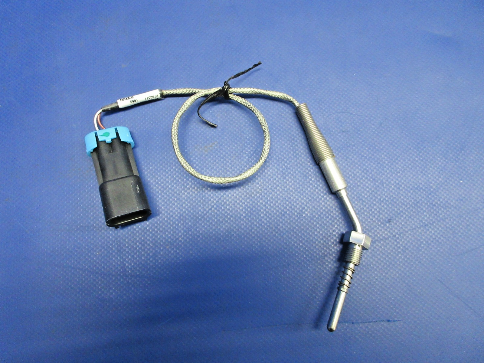 Cirrus SR20 / SR22 CHT Sensor P/N 14880-003 NOS (0326-1012)10