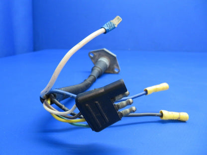 Piper 28R-200 Arrow Pollak Auxiliary Power Receptacle P/N 62227-00 (1022-592)