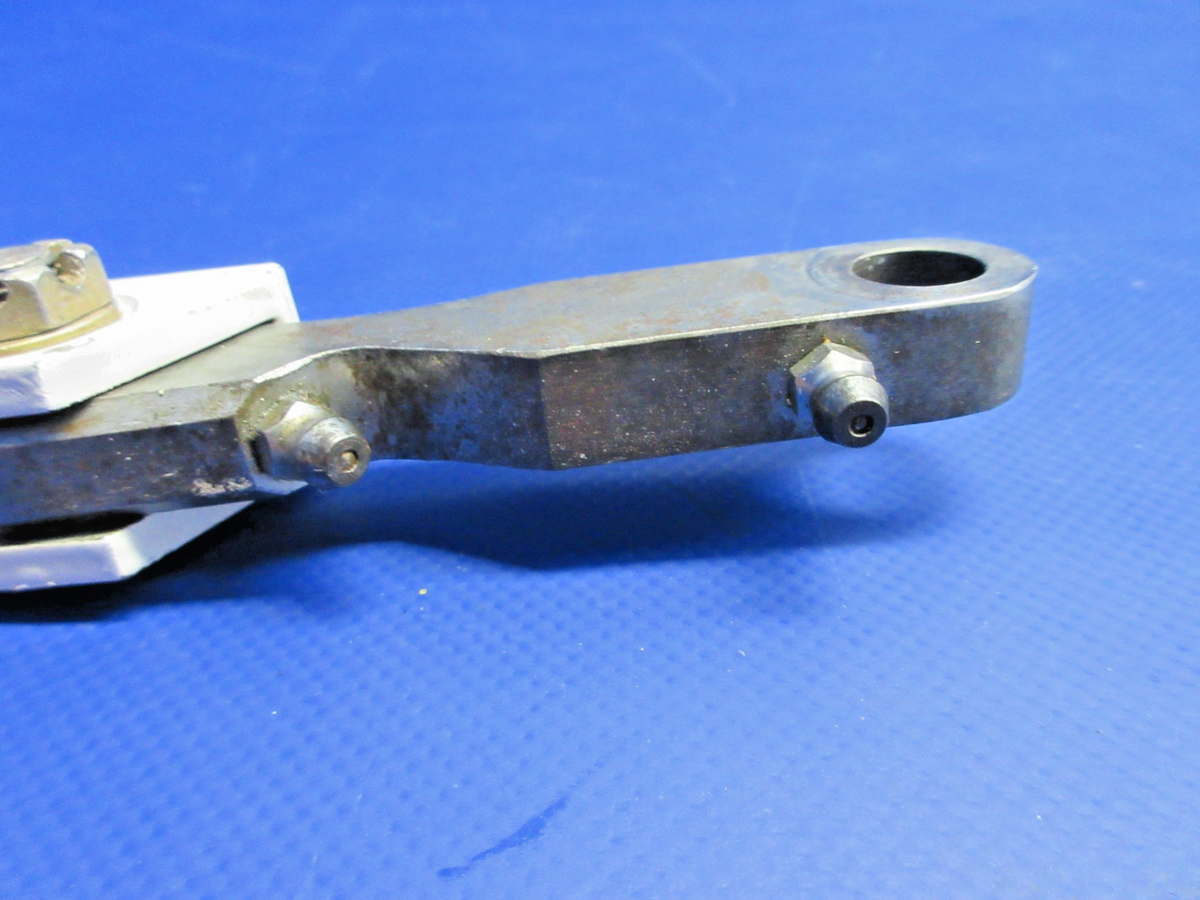 Mooney M20 / M20E LH Retracting Truss P/N 5256-1 (0826-887)2