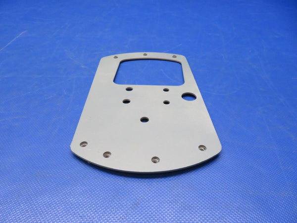 Cessna 177 / 177B Cardinal Main Gear Mounting Plate RH 0741049-10 (0924-150)