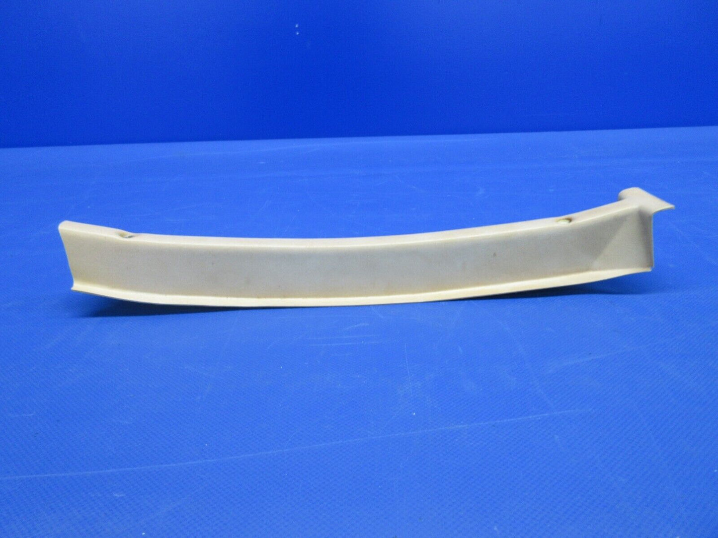 Piper 28-180 Upper Rear Window Side Skin Trim 62693-00 & 62693-01 (0434-1136)