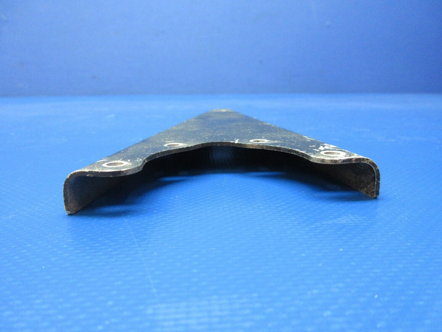 Beech C24R Sierra Propeller Governor Bracket P/N 169-910073-5 (1124-1450)