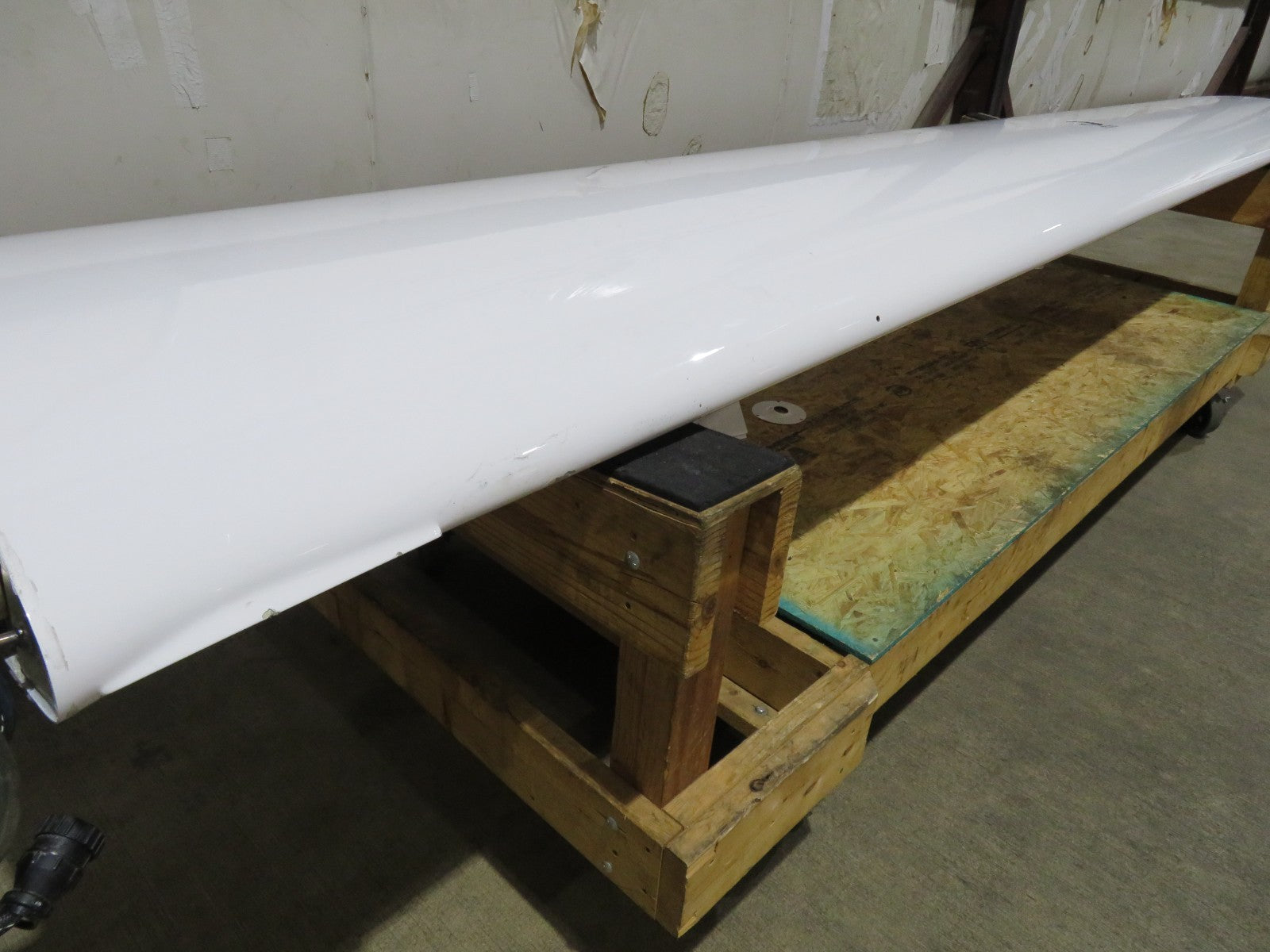 2001 Diamond DA-40-180 Left Hand Wing S/N 40.044 (0326-97)14