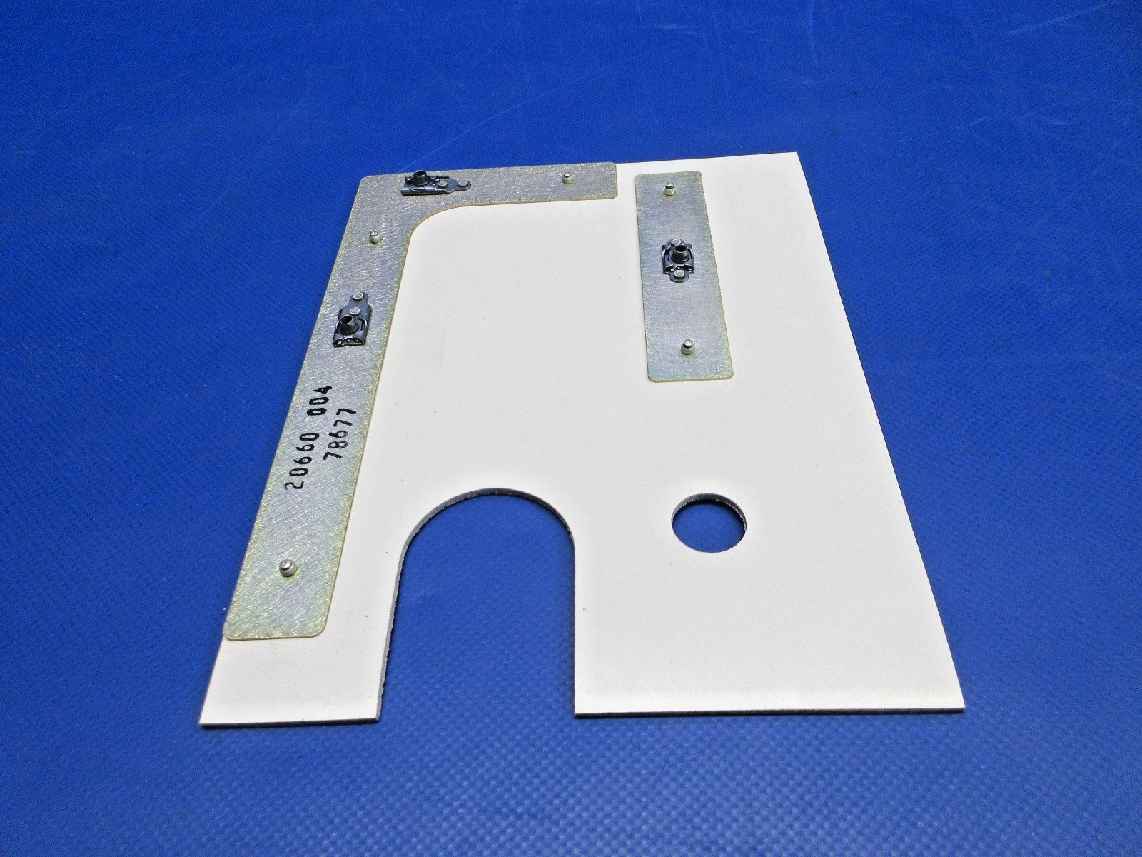 Cirrus SR20 / SR22 Nose Landing Gear FWD Seal P/N 20660-004 NOS (0426-739)10