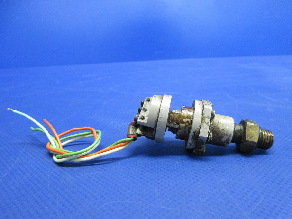 Cessna 310 / 310I Pressure Switch P/N G1S8000-4 TESTED (0626-712)5