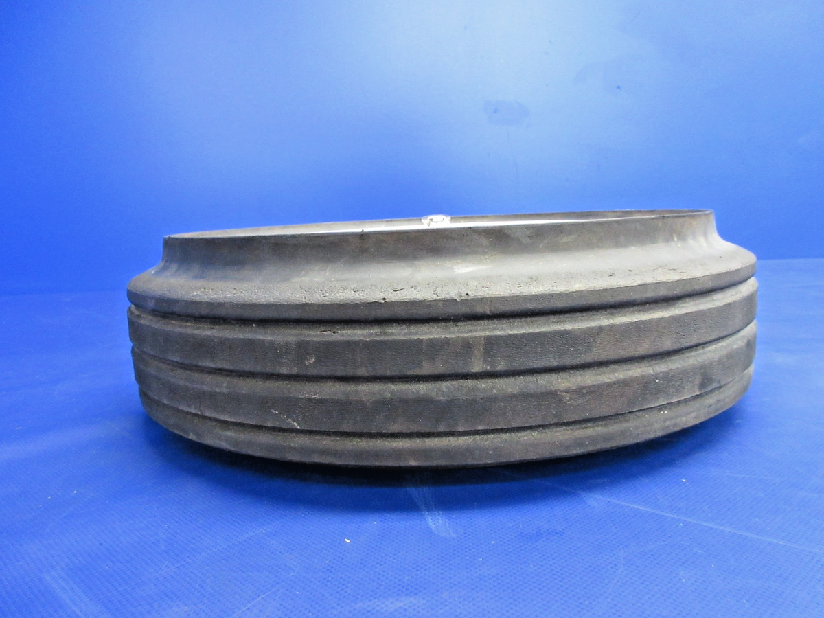 B.F. Goodrich Main Wheel 18 x 4.4 Type VII P/N 3-999 (0926-2165)7