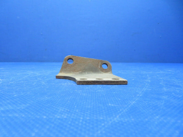 Cessna FWD LWR Support Bracket Continental TSIO-520-R 1250818-201 (1124-121)