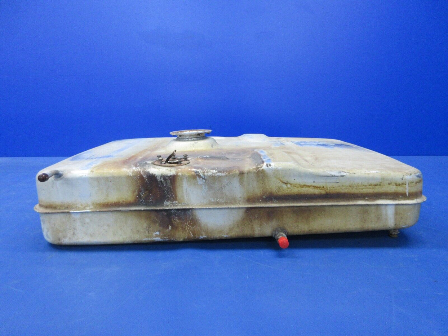 Cessna 150 / 150L Fuel Tank LH P/N 0426508-21 (1024-2167)