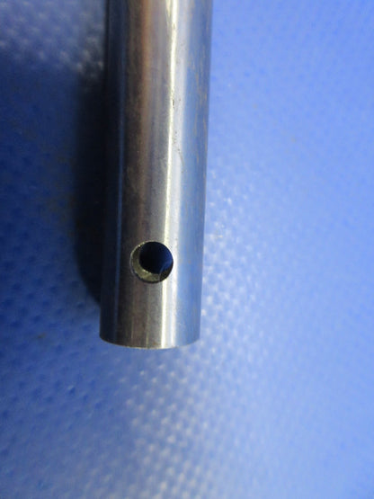 Cessna Control Yoke Shaft P/N 0411255 NOS (0326-1010)9