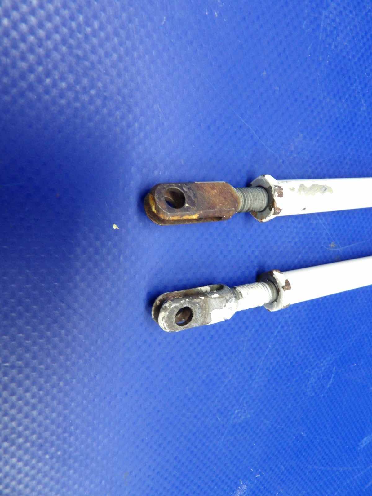 Beech D95A Elevator Trim Tab Actuator Tube P/N 45-526009-1 LOT OF 2 (0326-401)7