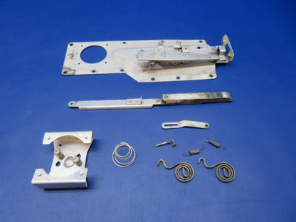 Cessna 182 / 182H Cabin Door LH Latch P/N 0711061-6 (0226-215)0