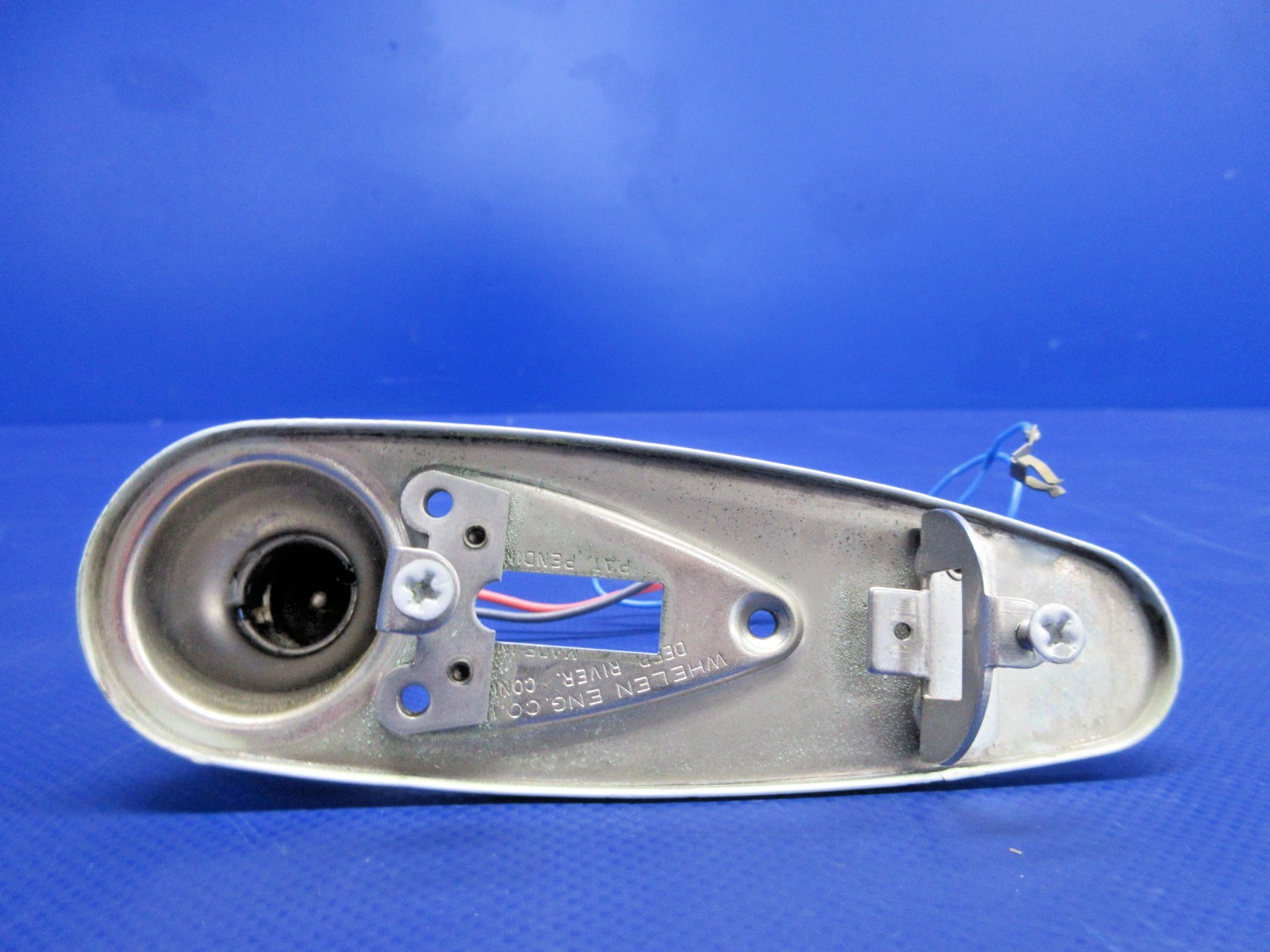 Whelen Wing Tip Strobe Light P/N A600-PG-14-D (0426-831)1