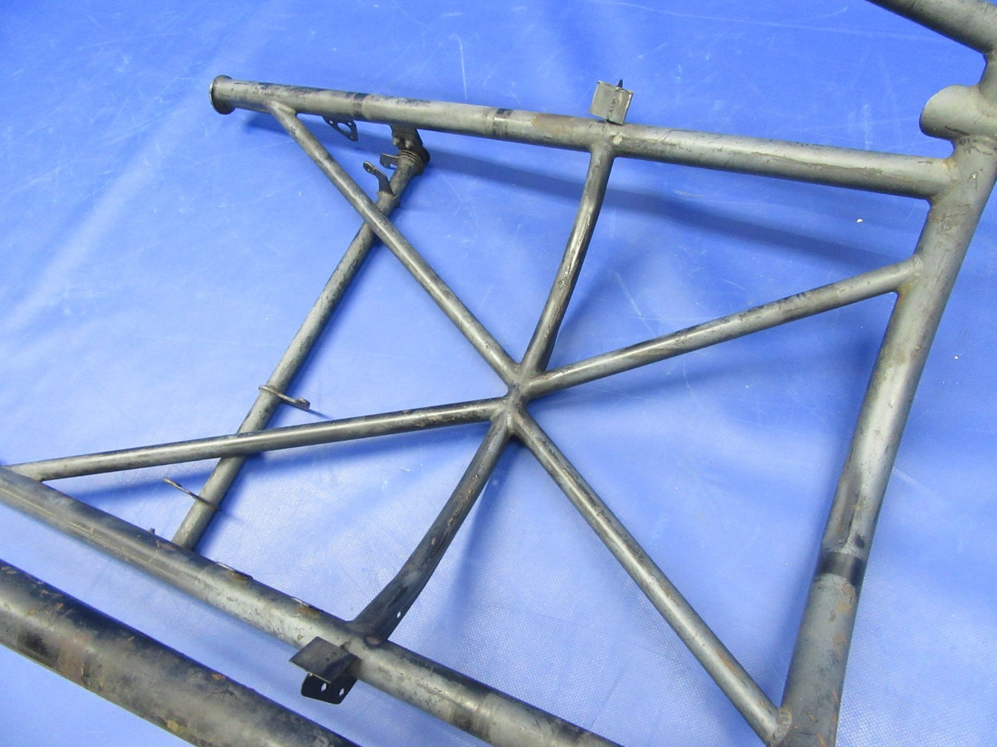 Piper PA-31T1 Cheyenne LH or RH Engine Mount P/N 50014-00 (0426-11)7