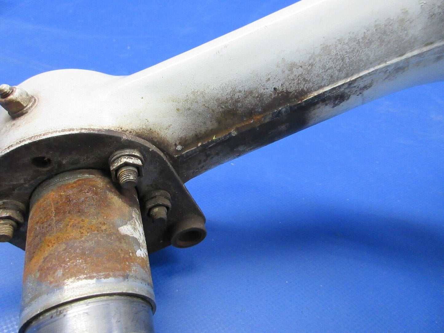 Beech C24R Sierra Main Landing Gear Assy RH P/N 169-810001-602 (0524-613)