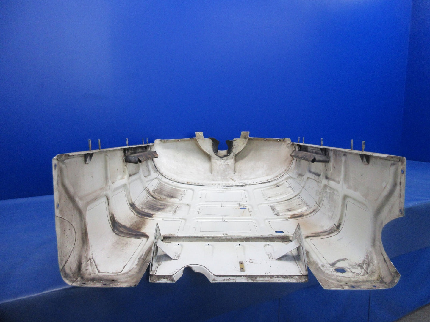 Piper PA-31P Navajo Lower Left Hand Engine Cowl P/N 48154-12 (1124-815)4