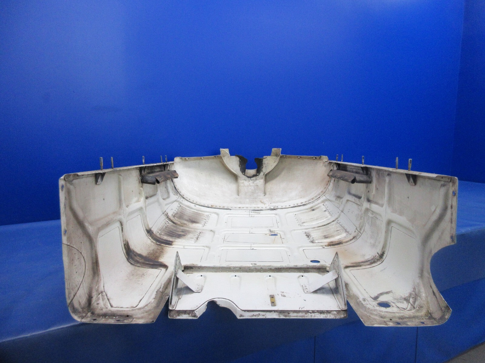Piper PA-31P Navajo Lower Left Hand Engine Cowl P/N 48154-12 (1124-815)4