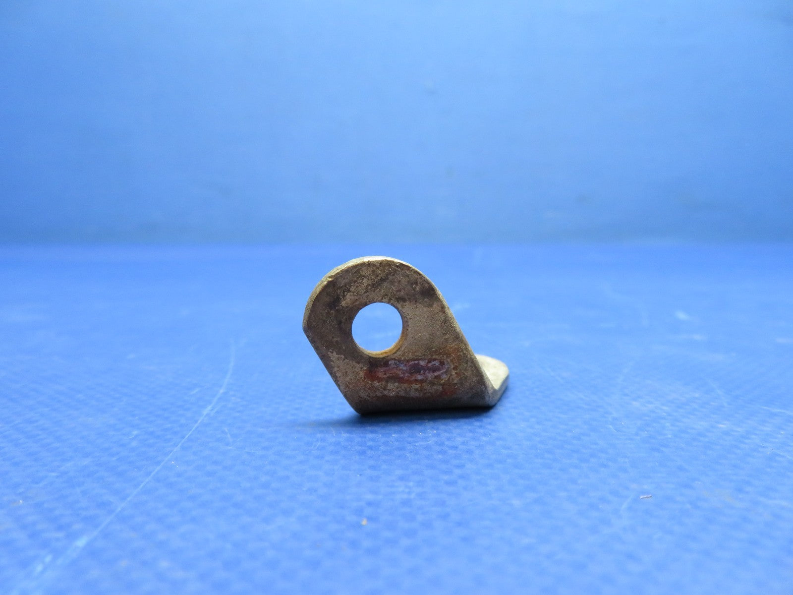 Continental IO-470 RH & LH Bracket Fuel Servo Support 538470, 539113 (0326-1776)11