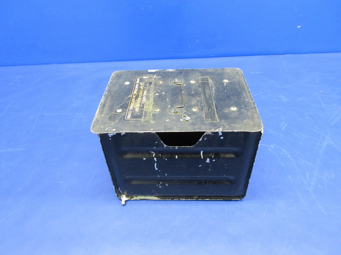 Cessna 310 / 310I Battery Box with Lid P/N 0822011-1 (0326-961)4