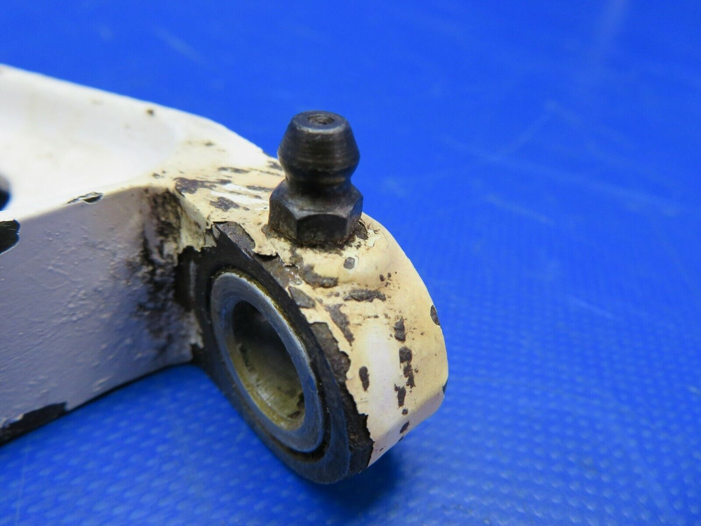 Cessna 310P Torque Link Assy RH Main Gear P/N 5041114-8 (0620-682)