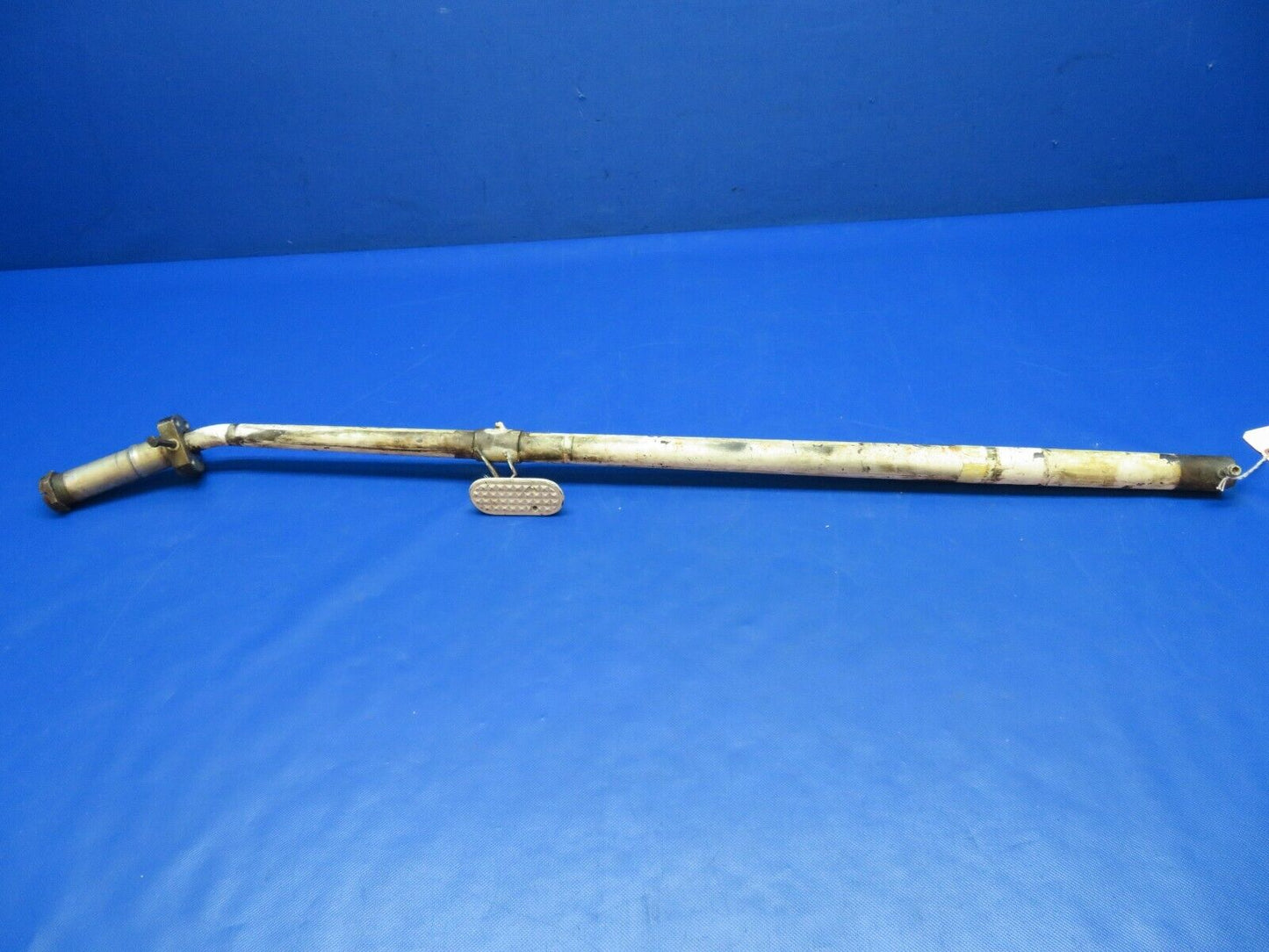 Cessna 150 Main Gear Spring Assy Right Hand w/ Axle P/N 1441212-6 (0424-1763)