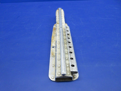 Cessna 310 / 310I RH Seat INBD Track P/N 0812987-7 (0326-865)5