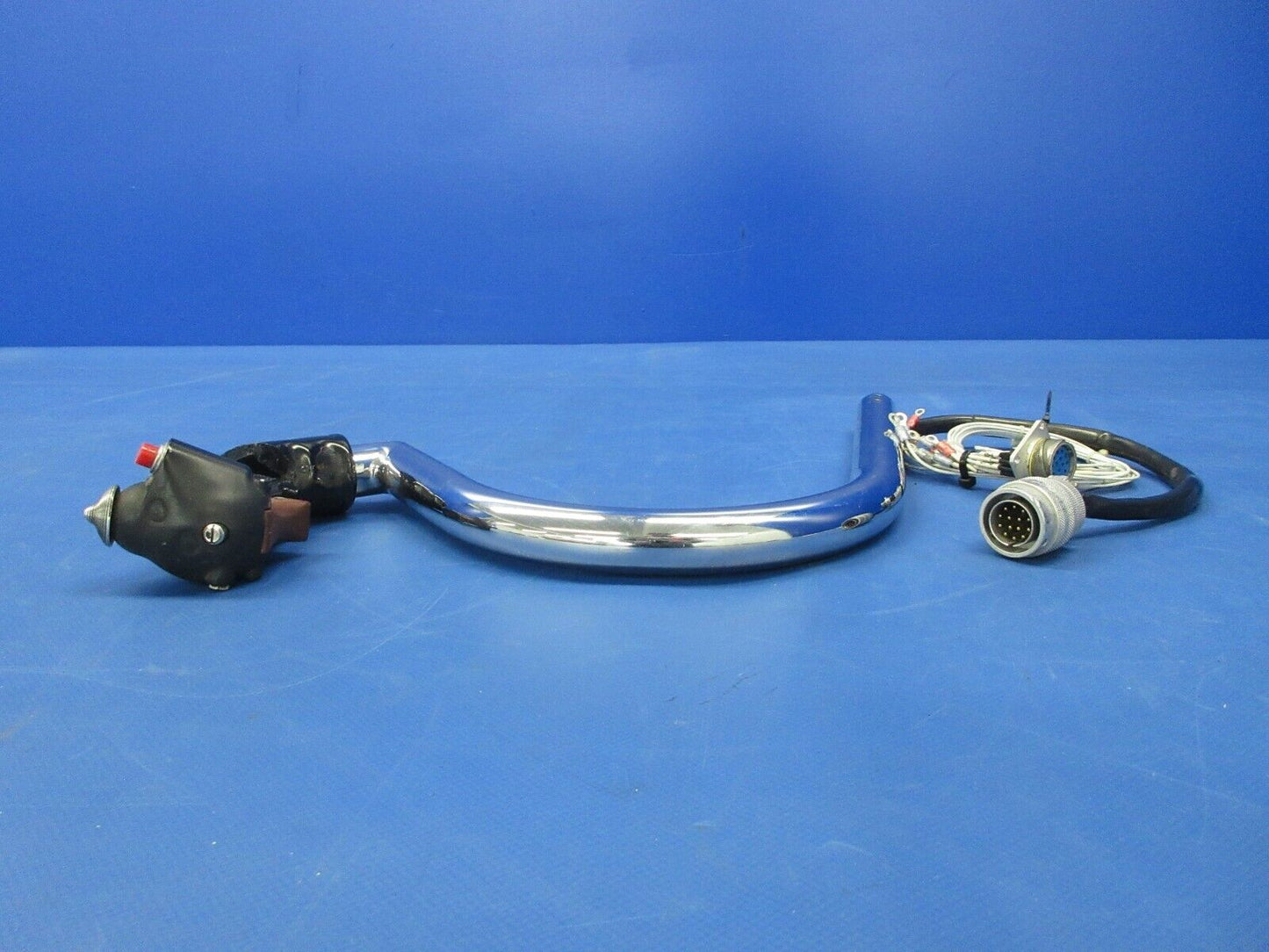Enstrom 280FX Helicopter Pilot Cyclic Stick P/N 28-19021-15 FOR PARTS(1124-2018)