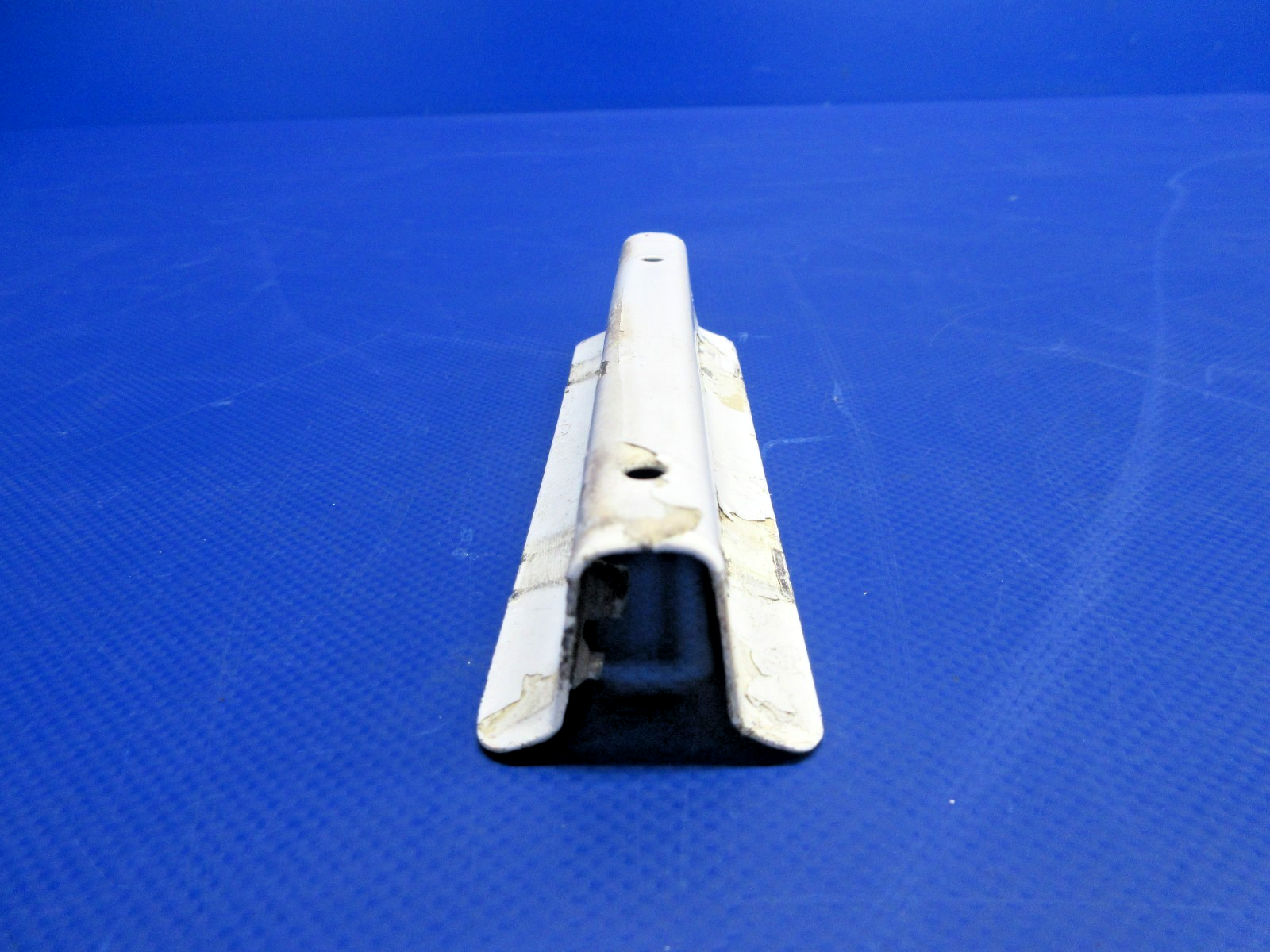 Piper PA-31T1 Main Gear Brake Line Bracket P/N 41220-00 LOT OF 2 (0626-803)4