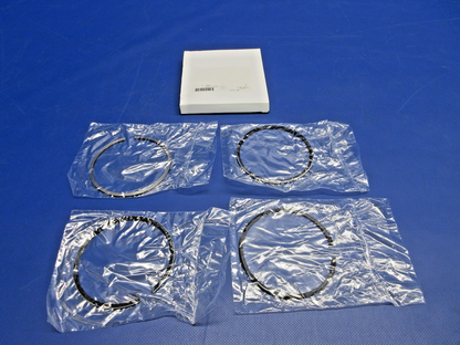 Continental Piston Ring Set P/N 649225 NOS (0426-752)0